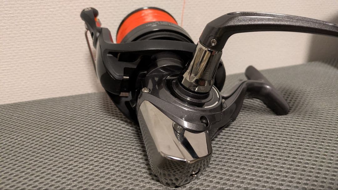 【値下げ中】Daiwa CROSSCAST 5000 スピニングリール