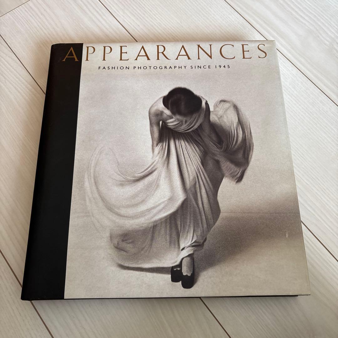 アート・デザイン・音楽 APPEARANCES: FASHION PHOTOGRAPHY