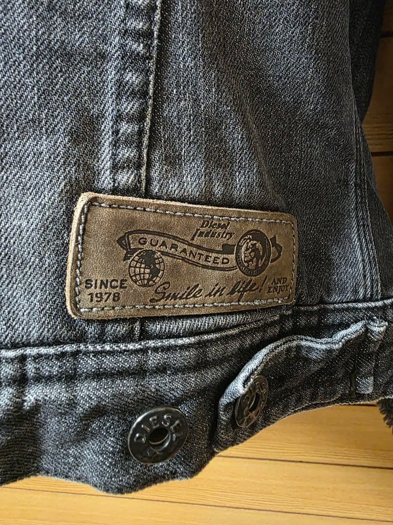 DIESEL ボアジャケット ブラック Lサイズ