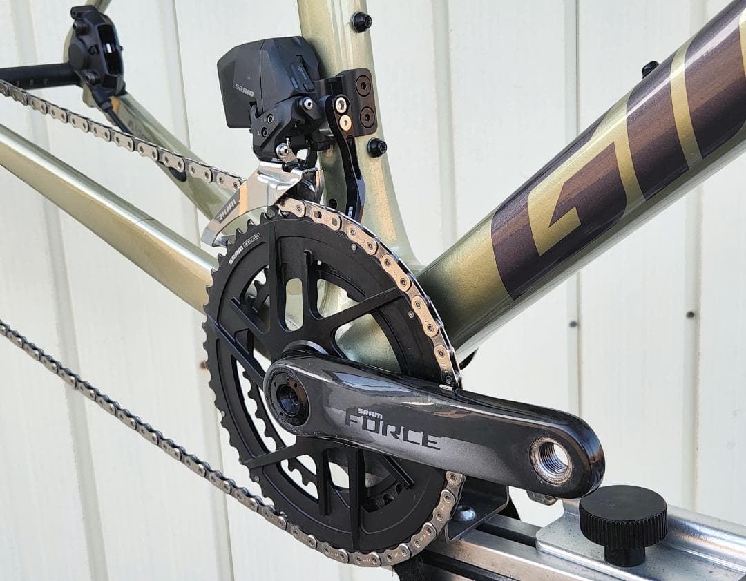 GIANT DEFY ADVANCED Sサイズ 身長目安170cm前後