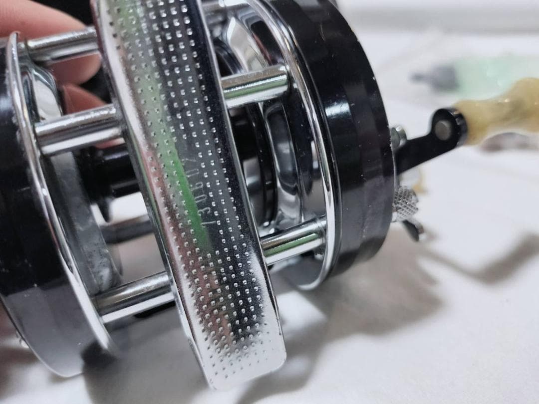 アブガルシア　アンバサダー5000C　ビンテージ　リール 黒　ケース　工具　付