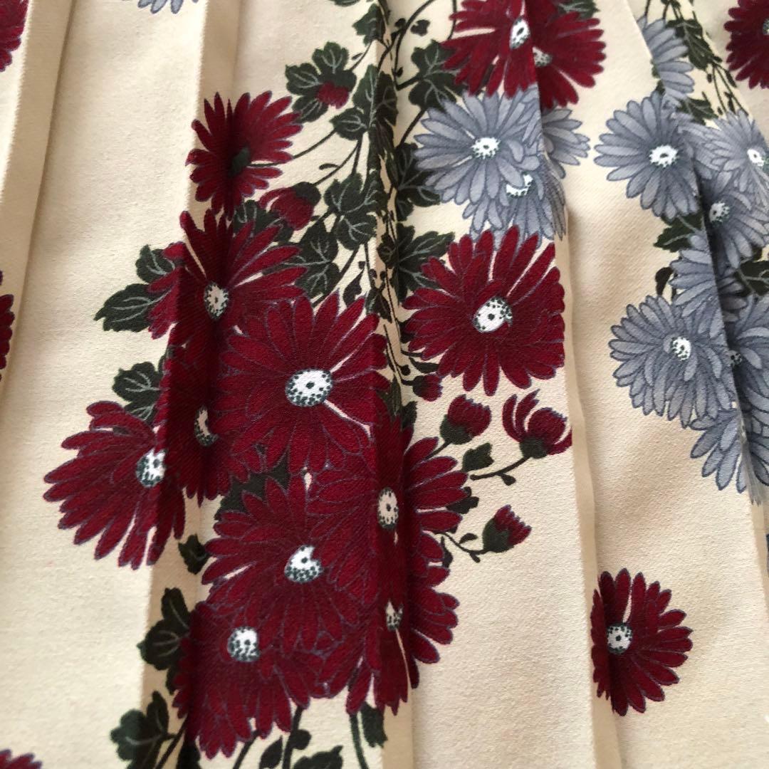 美品✨ふりふ【F】コットン混バッグプリントプリーツシャツ　和柄　菊燕　ゆったり