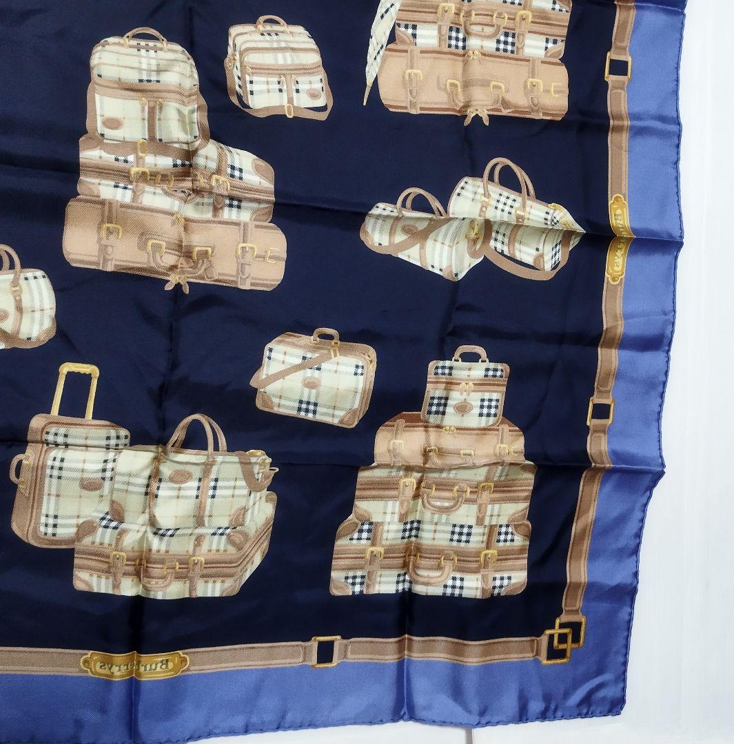 極美品　Burberrys 大判シルクスカーフ　バッグ柄　※ブランドタグ欠品