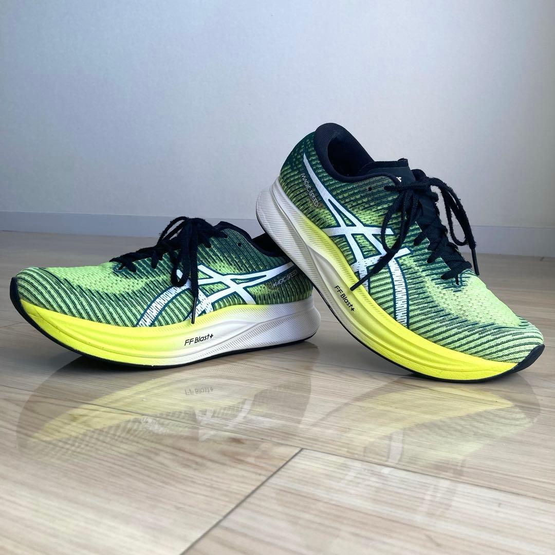 ✨定価16,500 円／軽量／厚底✨ asics MAGIC SPEED 2
