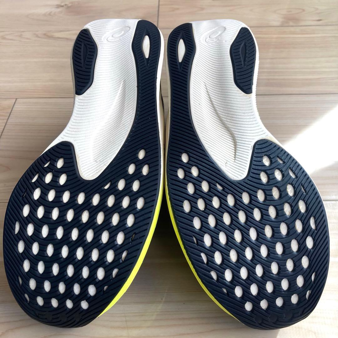 ✨定価16,500 円／軽量／厚底✨ asics MAGIC SPEED 2