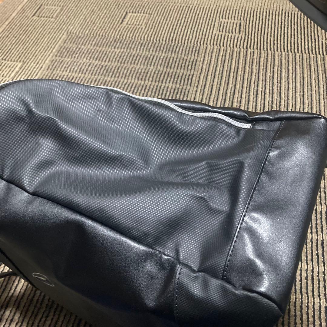 タイトリスト　ベンツ　合皮トートバック　ゴルフ　バック　未使用　美品