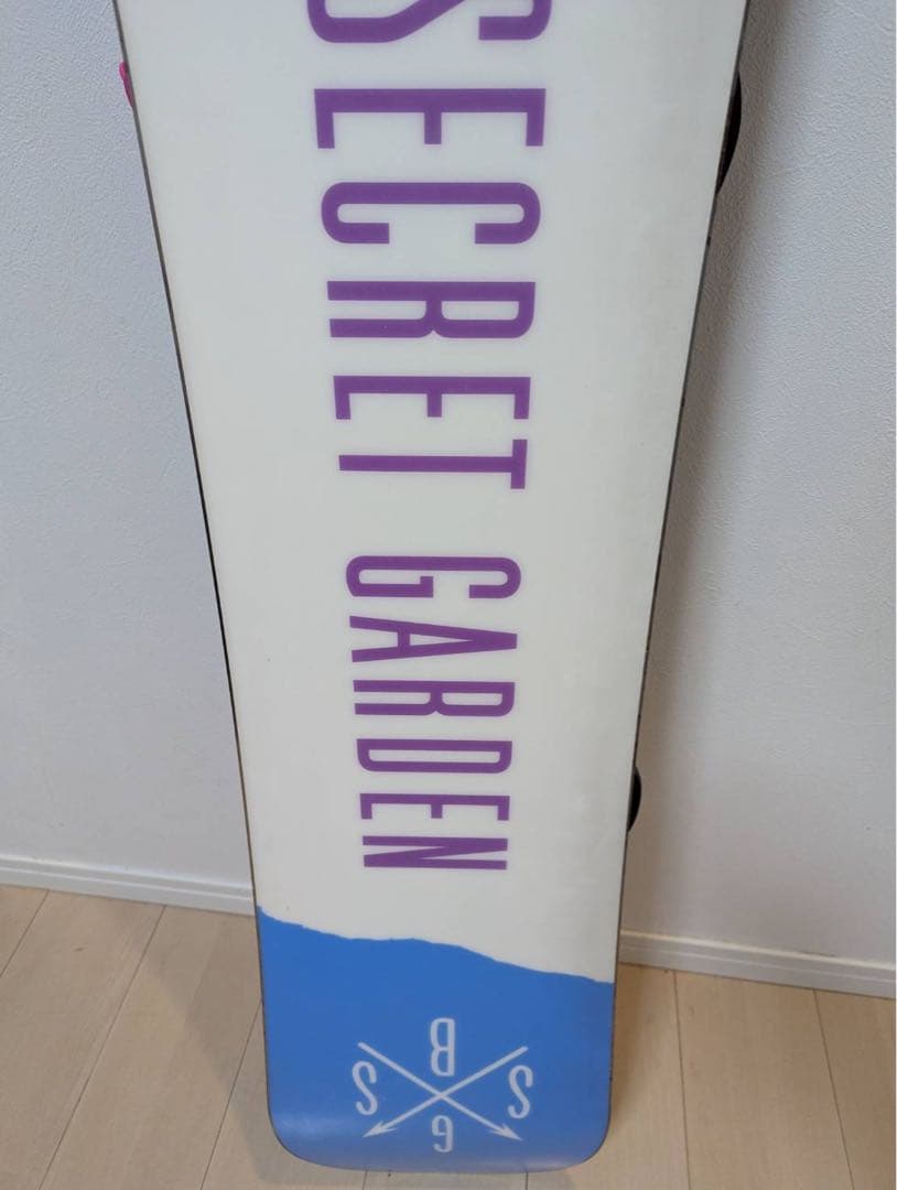 美品 シークレットガーデン 145cm スノーボード canvasビンディング