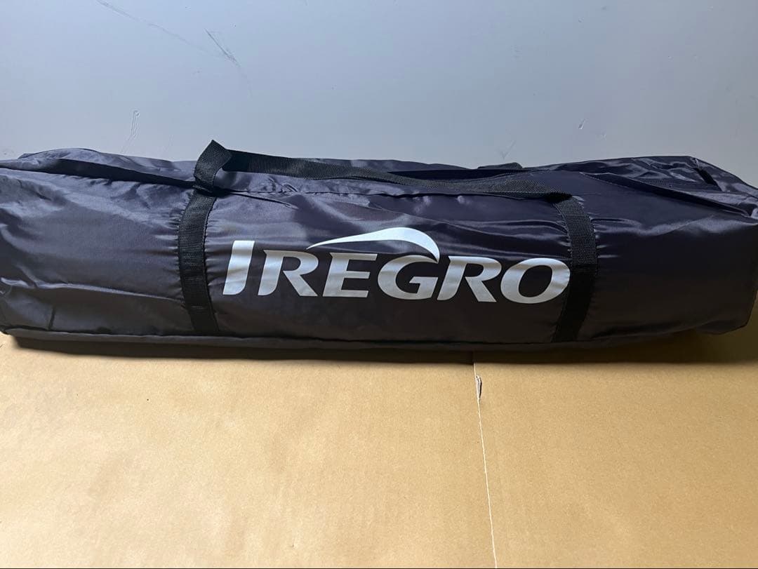 青いキャンプテント 幅210cm 奥行190cm 高さ110cm