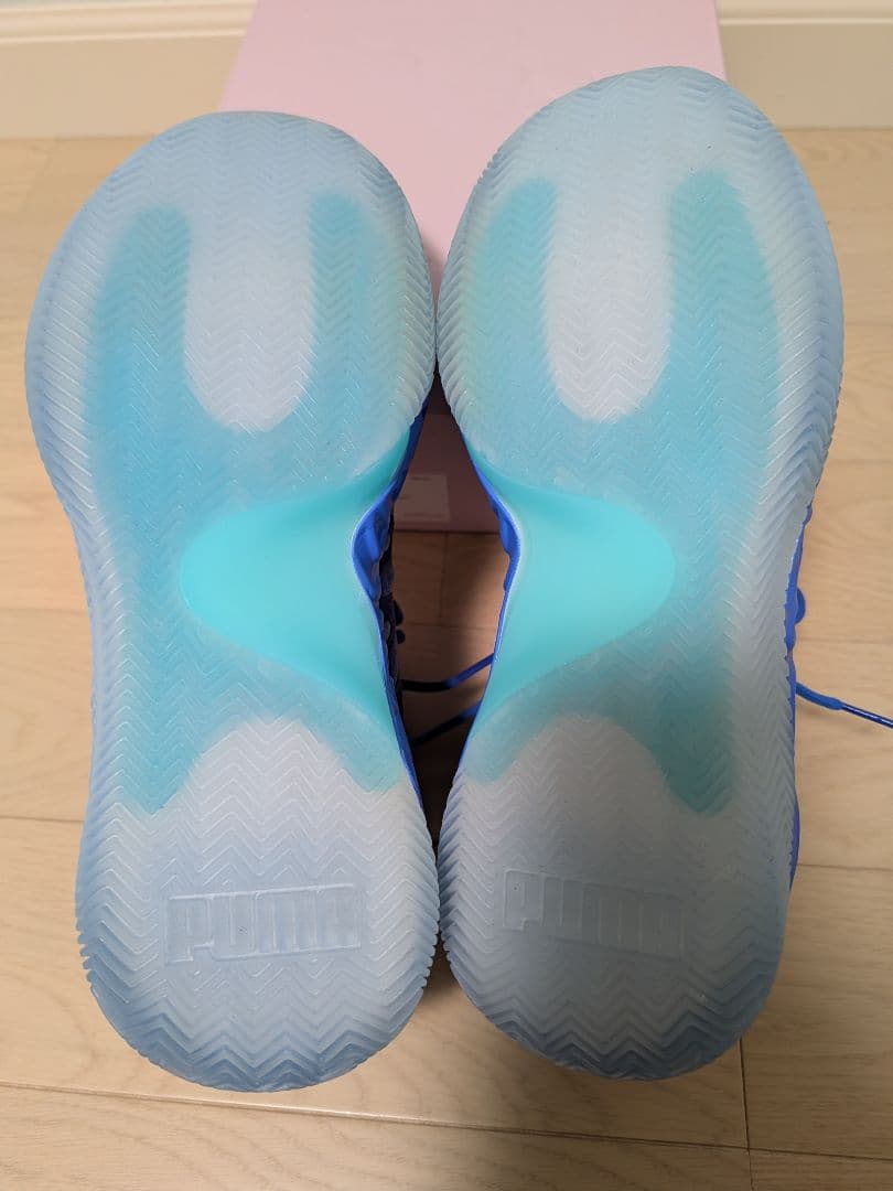 シューズ(男性用) PUMA HALI 1