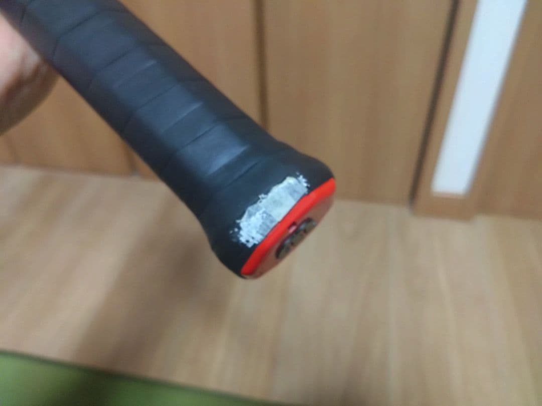 Wilson BLADE100L V7.0 G2 テニスラケット