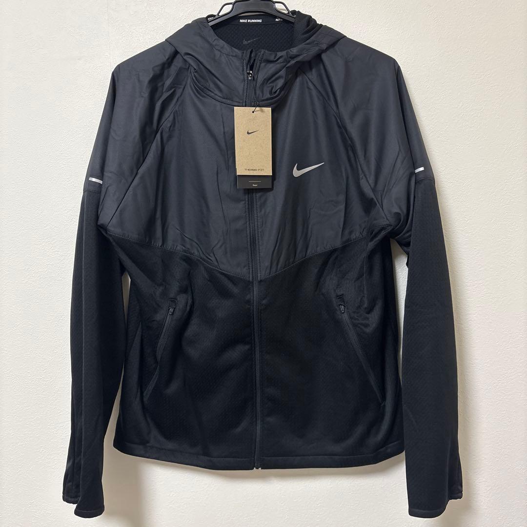 NIKE ウィンドブレーカー ジャージ　ランニングウェア　Mサイズ ブラック