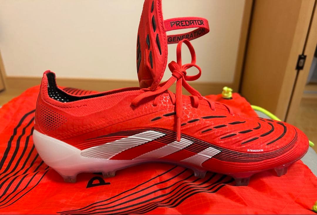 adidasプレデター　ELITE FT FG 27cm