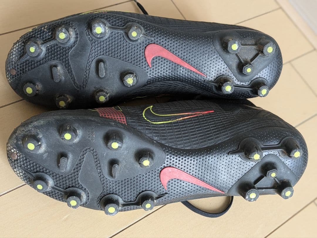NIKE ナイキサッカースパイク マーキュリアル スーパーフライアカデミー25