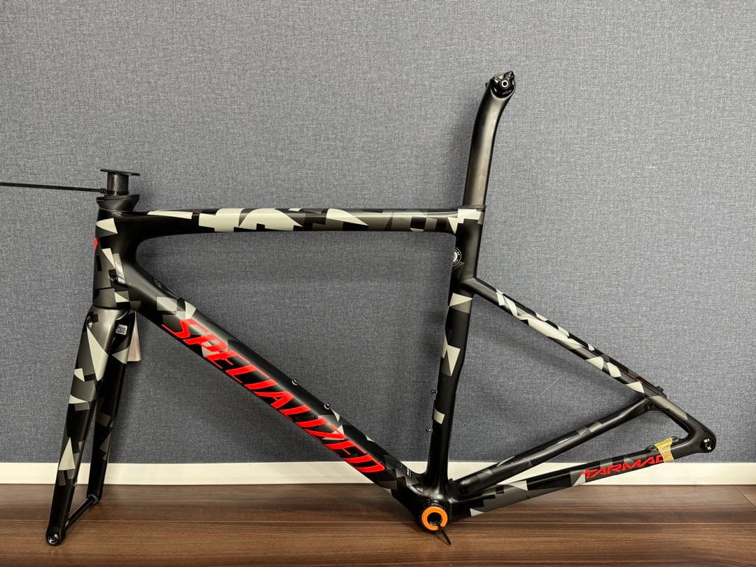 Specialized Tarmac SL6 Disc フレームクランクハンドル