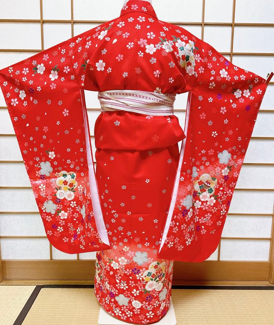 七五三 四つ身 七歳用着物 朱赤 鈴 子ども着物 長襦袢 半衿付き 未使用品