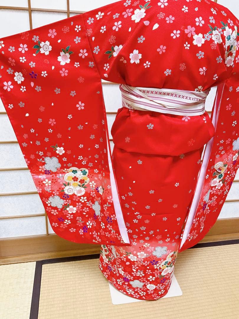 七五三 四つ身 七歳用着物 朱赤 鈴 子ども着物 長襦袢 半衿付き 未使用品