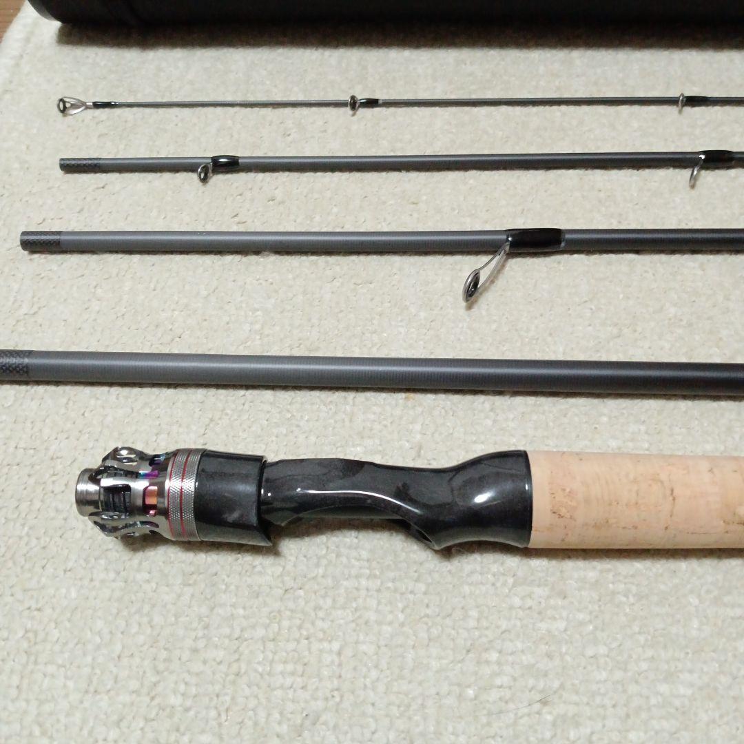 5ピース 8.6f スピニングパックロッド　ハードケース付　未使用品