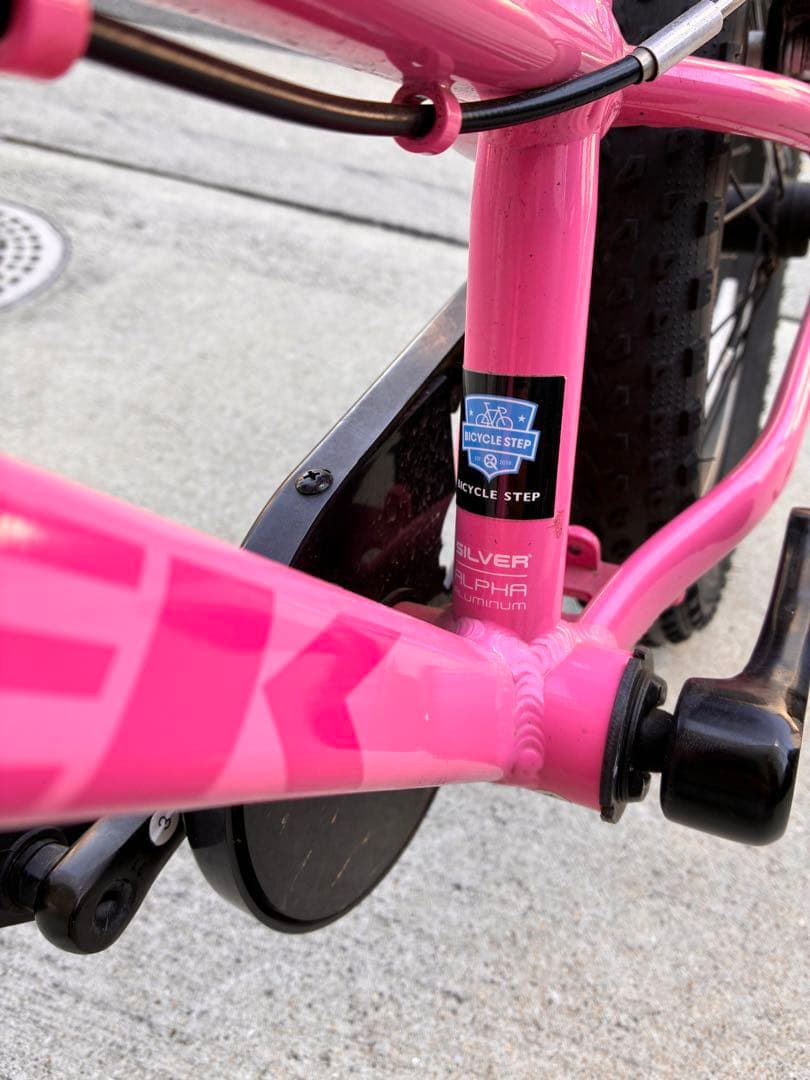 TREK PRECALIBER16 16インチ　ピンク色　MTB