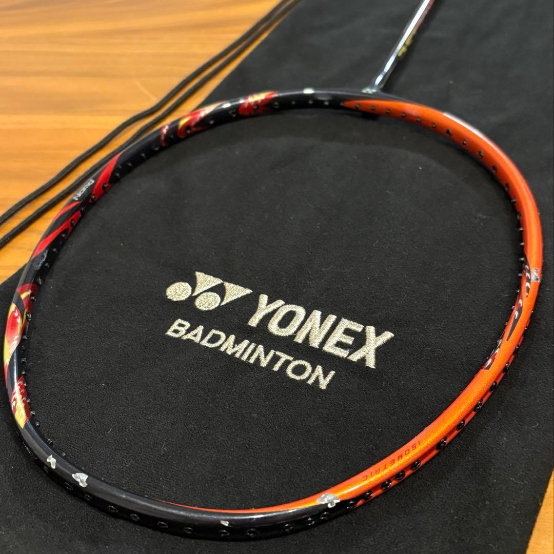 YONEX ASTROX 99 バドミントンラケット
