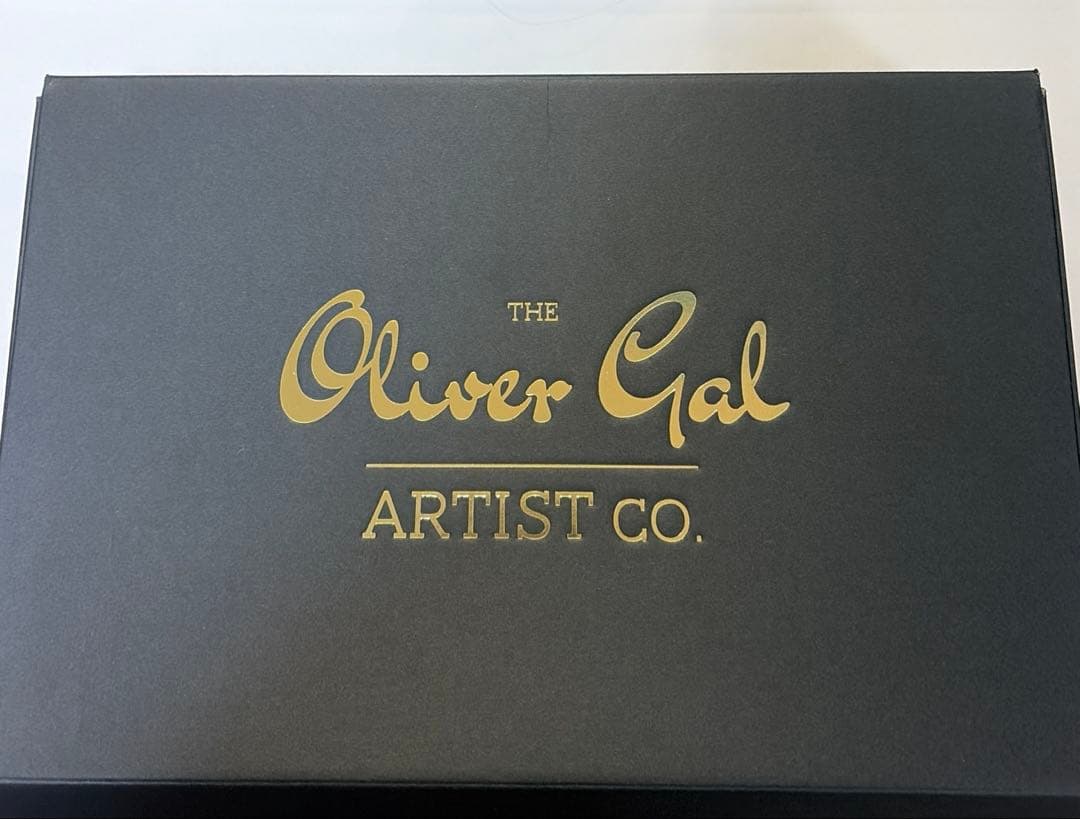 Oliver Gal キャンバスアート