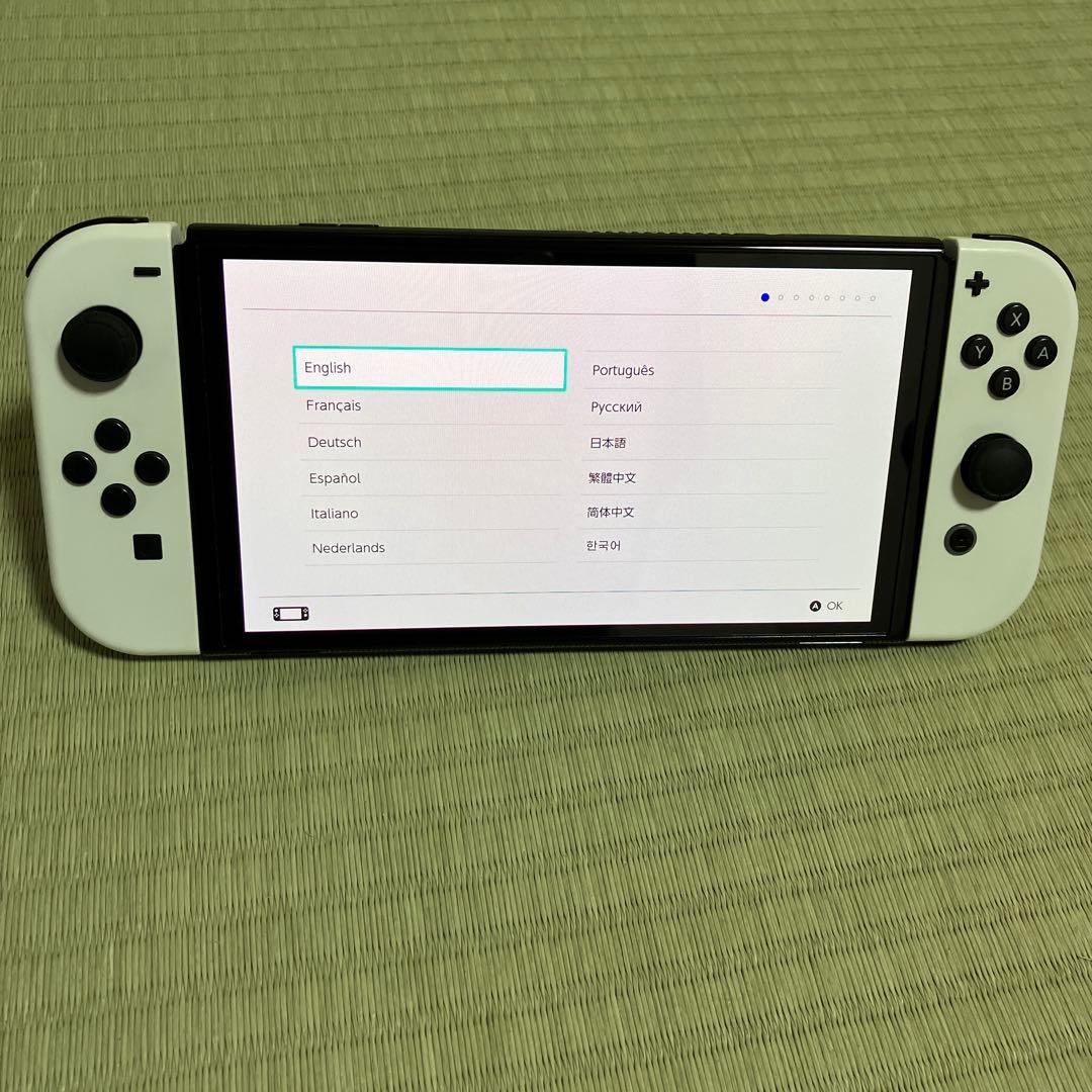 Nintendo Switch有機ELモデル　ホワイト　SDカード付(128)