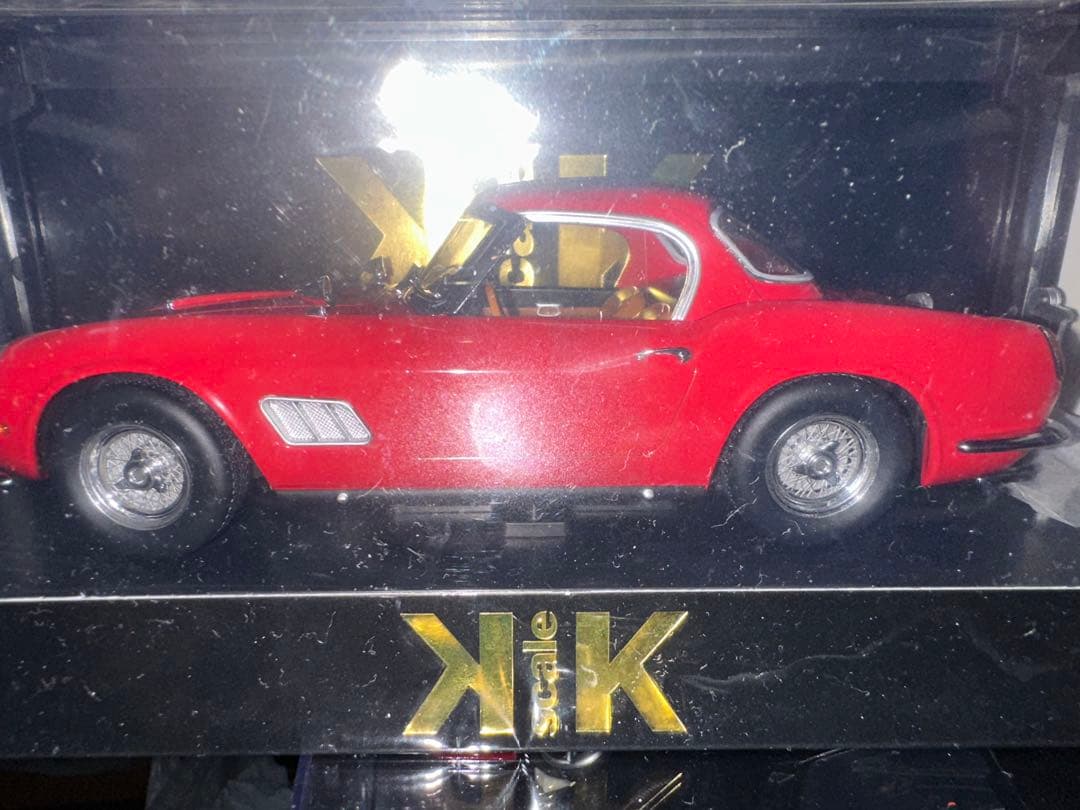 ラ*ム様 KKスケールフェラーリ250GT1/18スケール