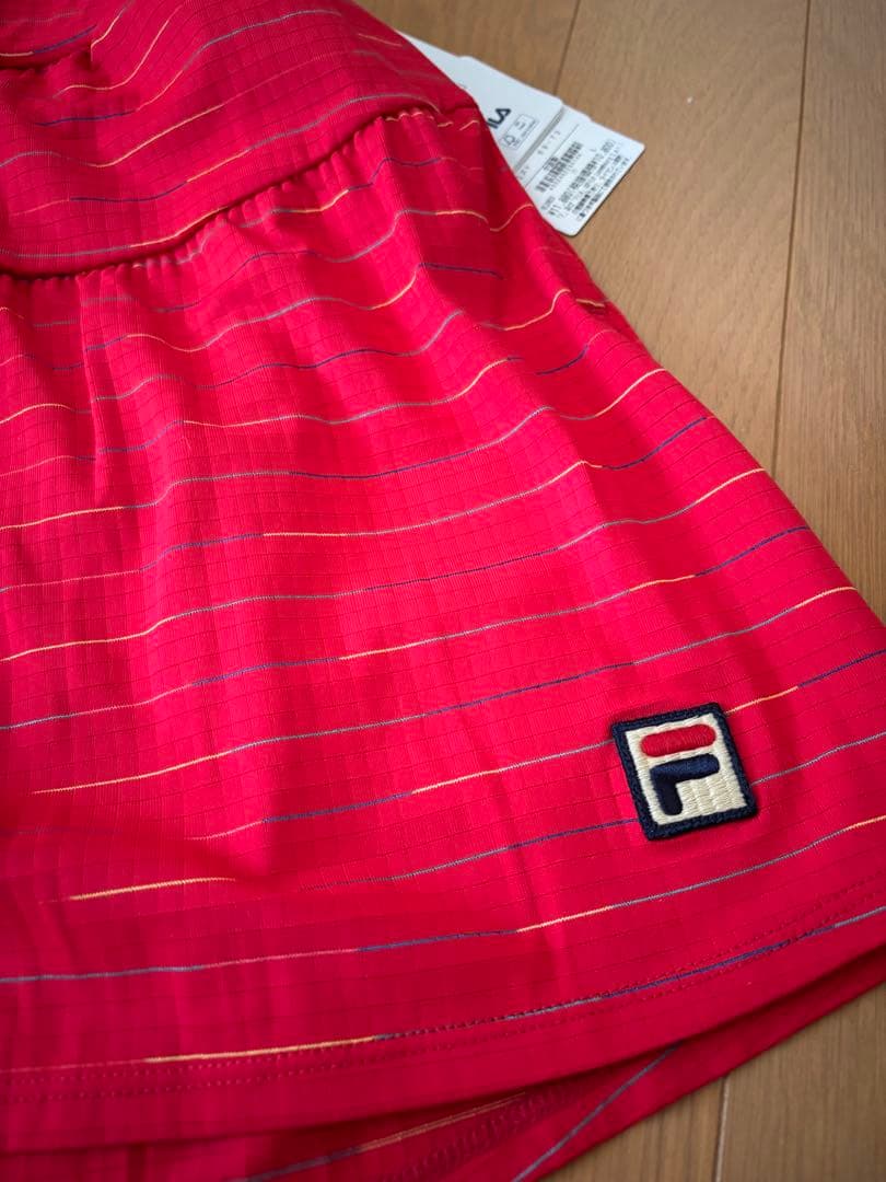 FILA レッド ストライプ ショートパンツ 新品