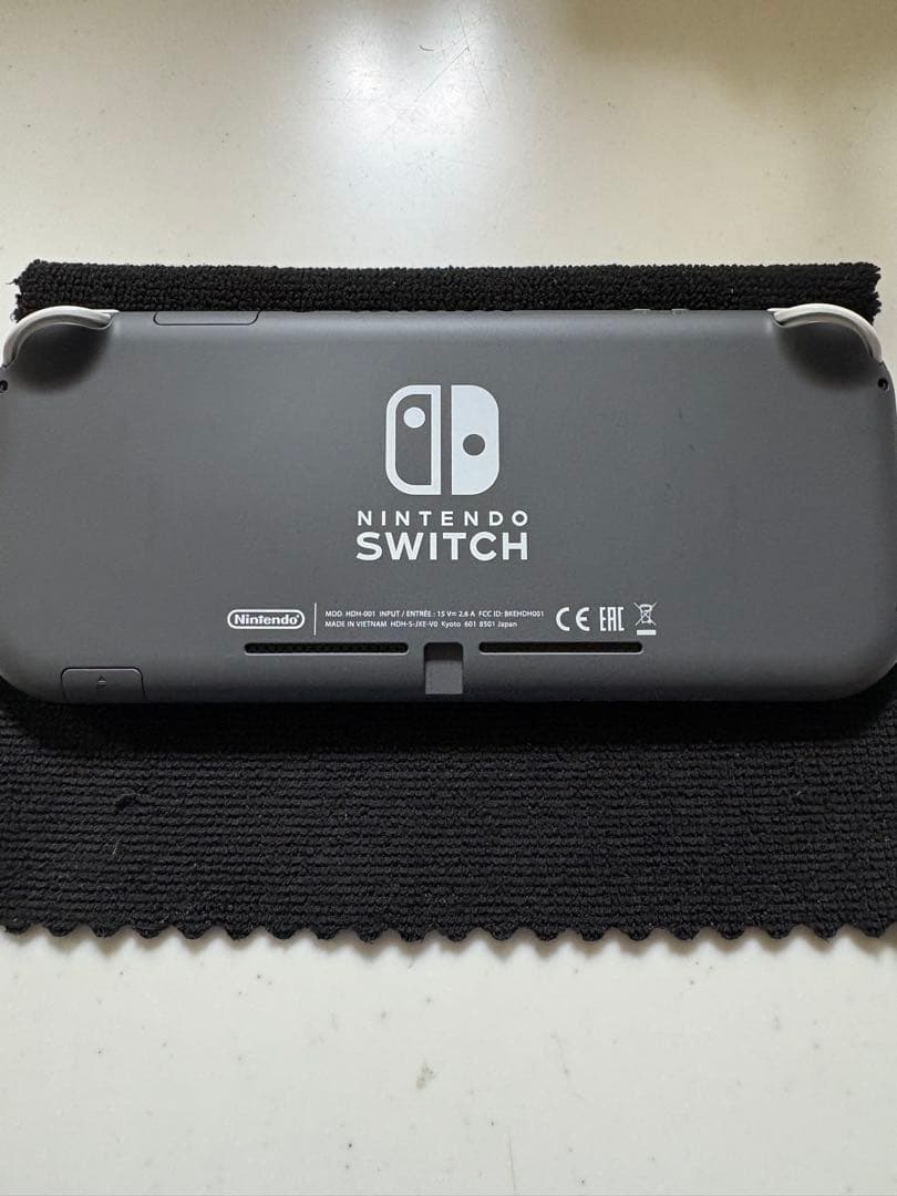 Switch Lite グレー 動作良好 ソフト(モンハンライズ)付 本体のみ