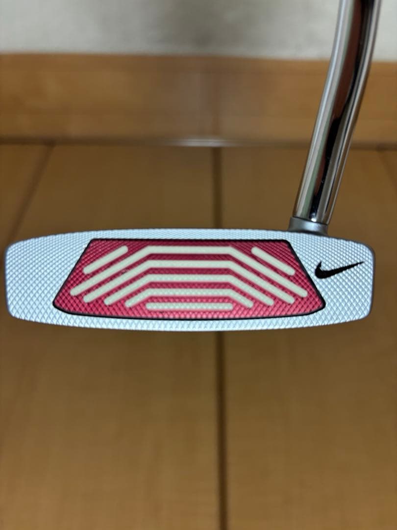 NIKE ナイキ　ＭＥＴＨＯＤＣＯＲＥＭＣ１１ｗ３3インチ　極美品