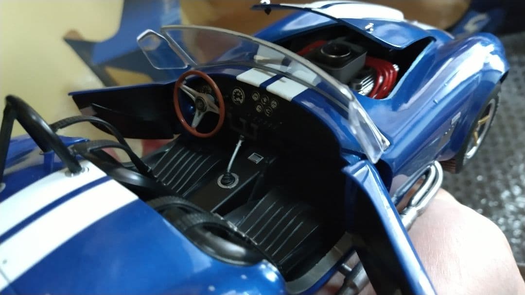 コブラミニカー 1/18
