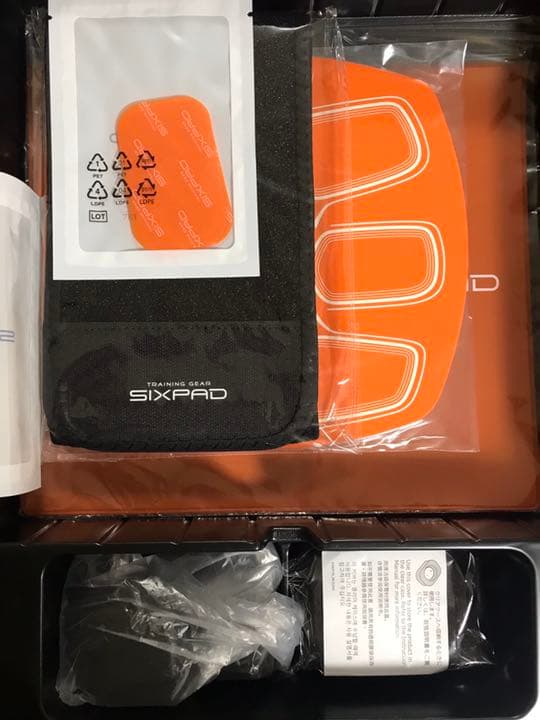 シックスパッド　アブズフィット　新品