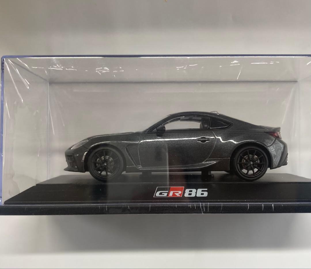 1/30 トヨタ GR86 カラーサンプル ミニカー マグネタイト グレー