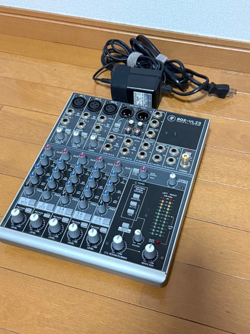 MACKIE 802-VLZ3 アナログミキサー