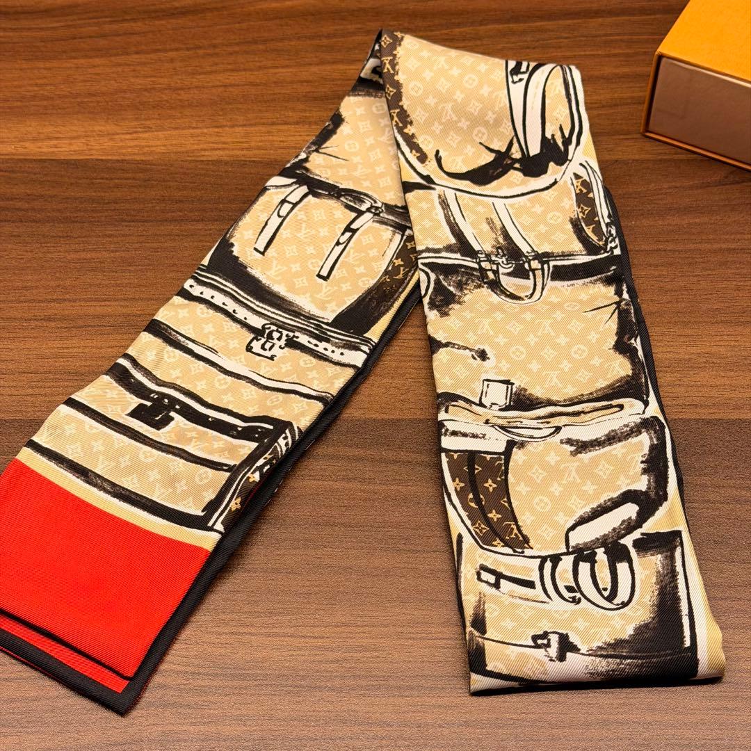 LOUIS VUITTON ルイヴィトン バンドー トランク シルクスカーフ