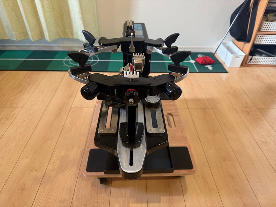 Kurflo 電動式ストリングマシン_バドミントン・テニス用_新古品