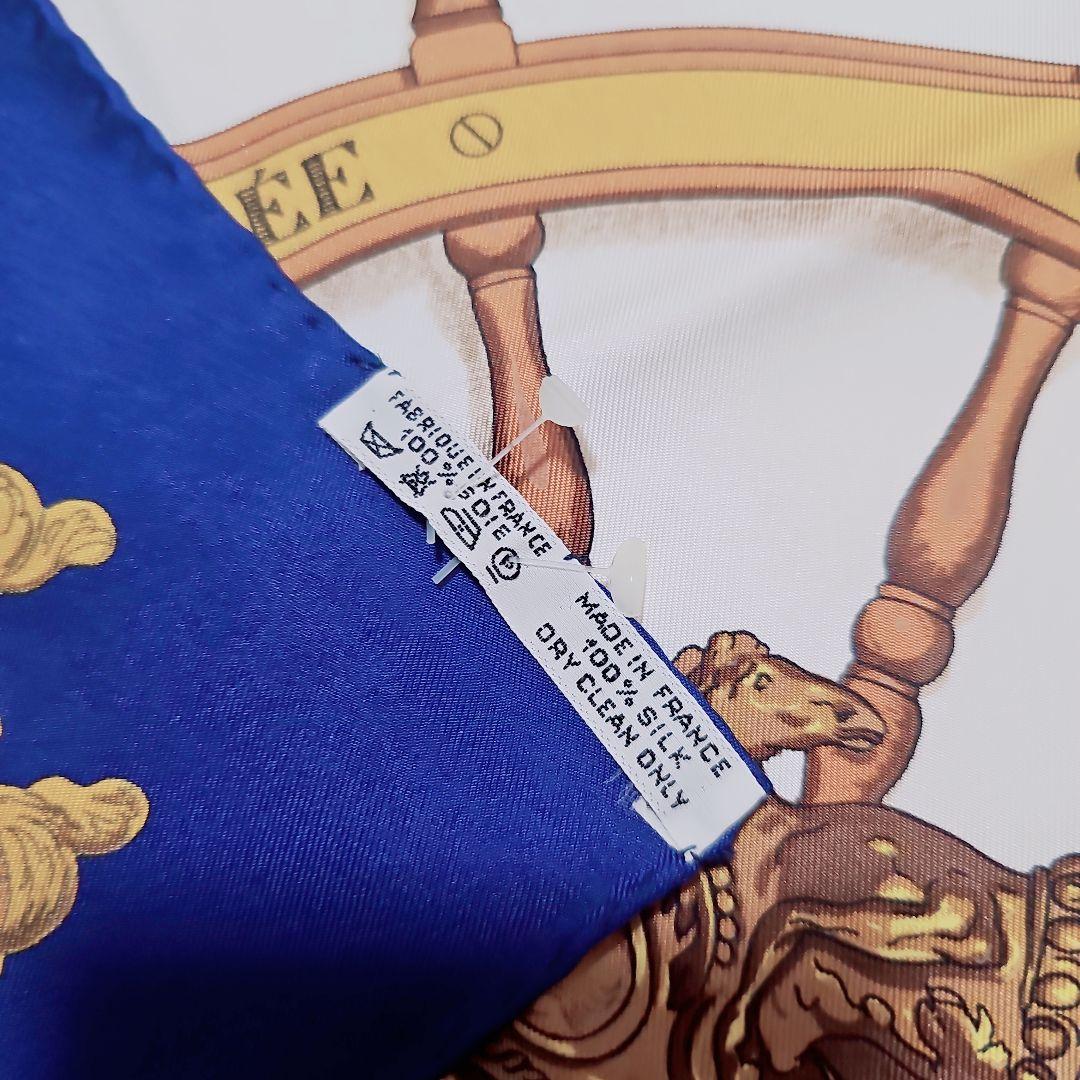 未使用美品✨HERMES　MUSEE　 博物館　美術館 大判シルクスカーフ　袋付