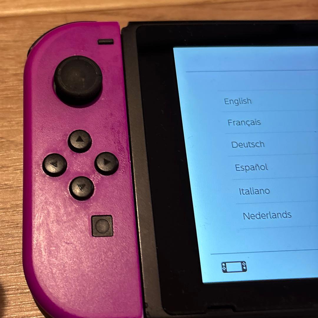 コ*キ様 Switch 本体　ケース付き　箱無し