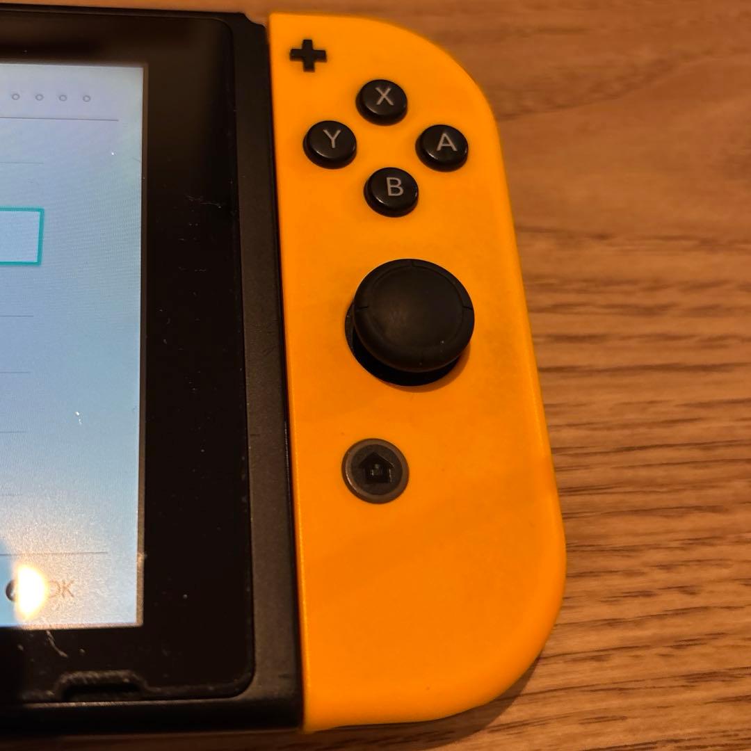 コ*キ様 Switch 本体　ケース付き　箱無し