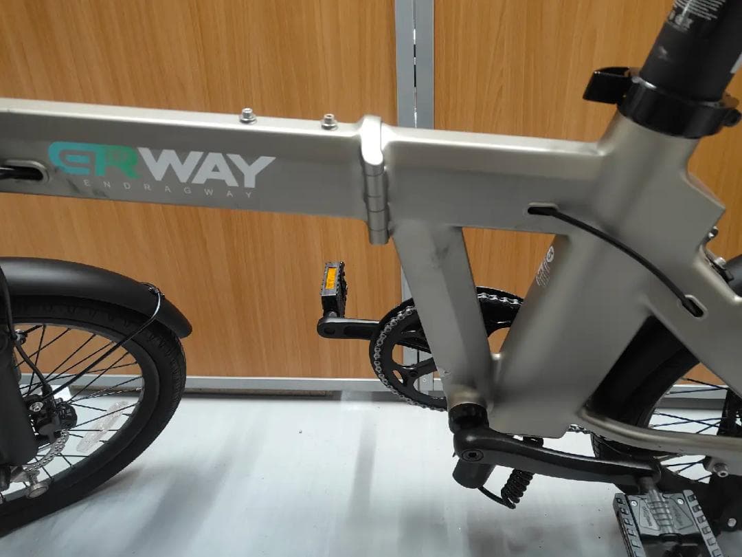 【在庫残りわずか！】折りたたみ電動アシスト自転車ERWAYA02ゴールド