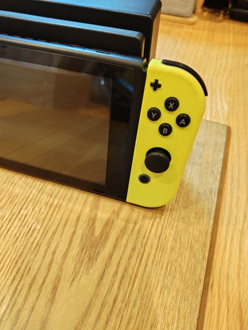 Nintendo Switch HAC-001 本体 青/黄 Joy-Con