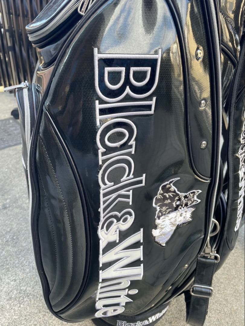 Black＆Whiteキャディバック