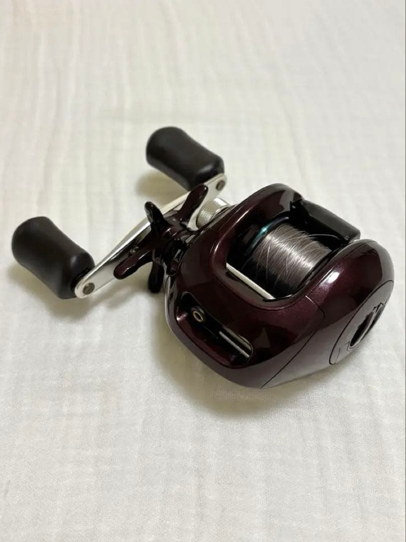 新品同様❗️SHIMANO Scorpion 1000 スコーピオン ベイトリール
