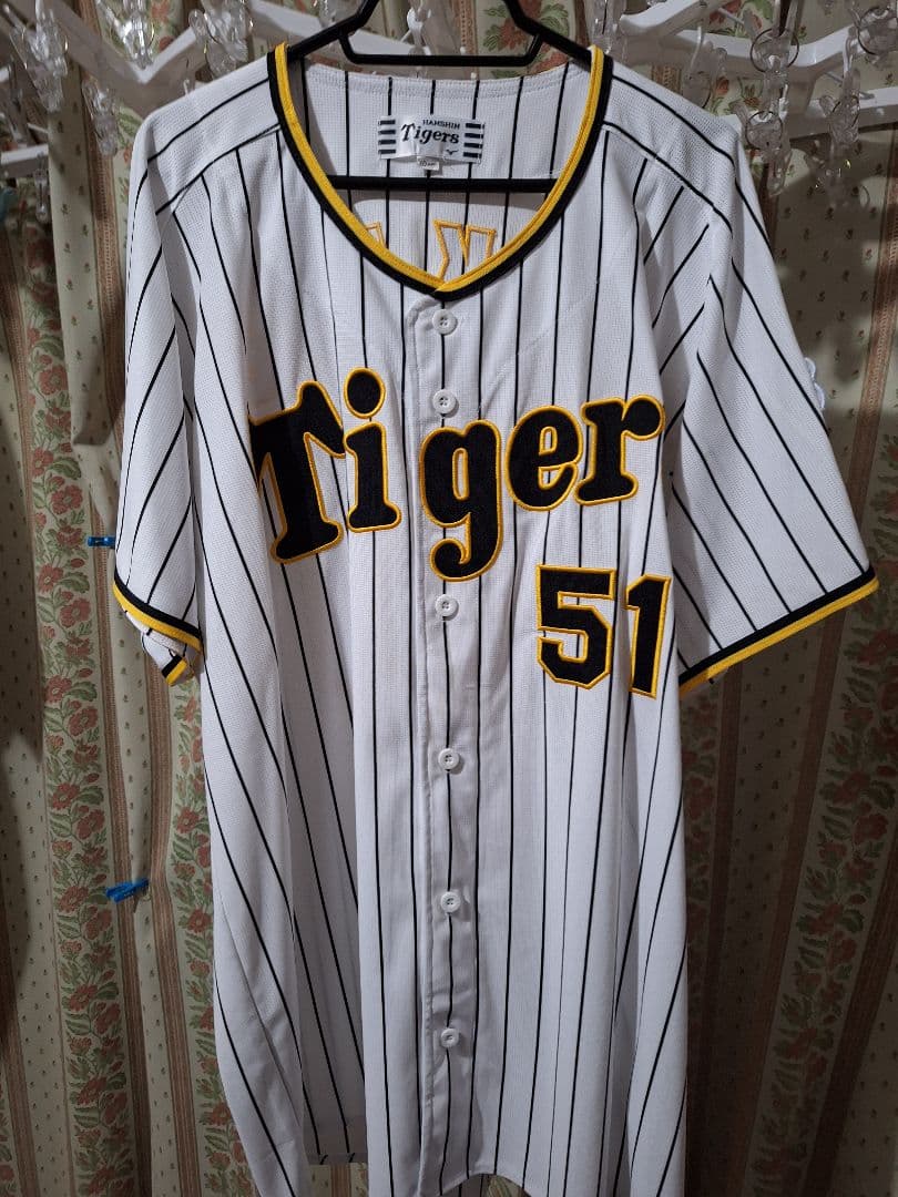 阪神タイガース　中野選手レプリカユニフォーム