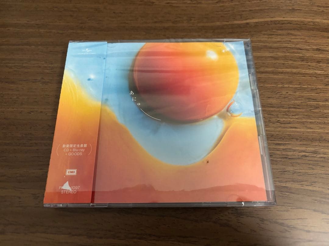 【初回限定盤（BD+グッズ+ 限定バッジ付き）】あにゅー/RADWIMPS