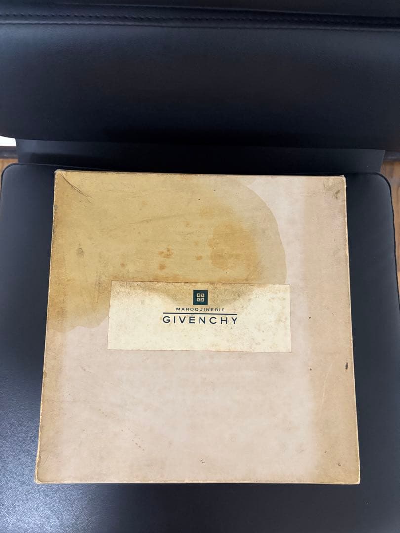 ジバンシィ（Givenchy）ヴィンテージ・バニティバッグ
