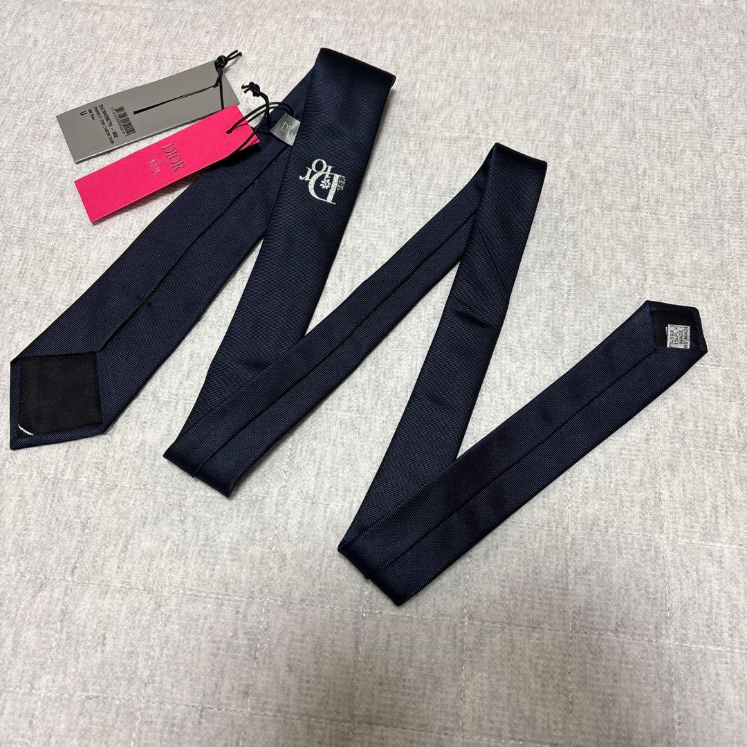 DIOR × ERL コラボ　ネクタイ　ネイビー　ナロータイ　ロゴ　希少