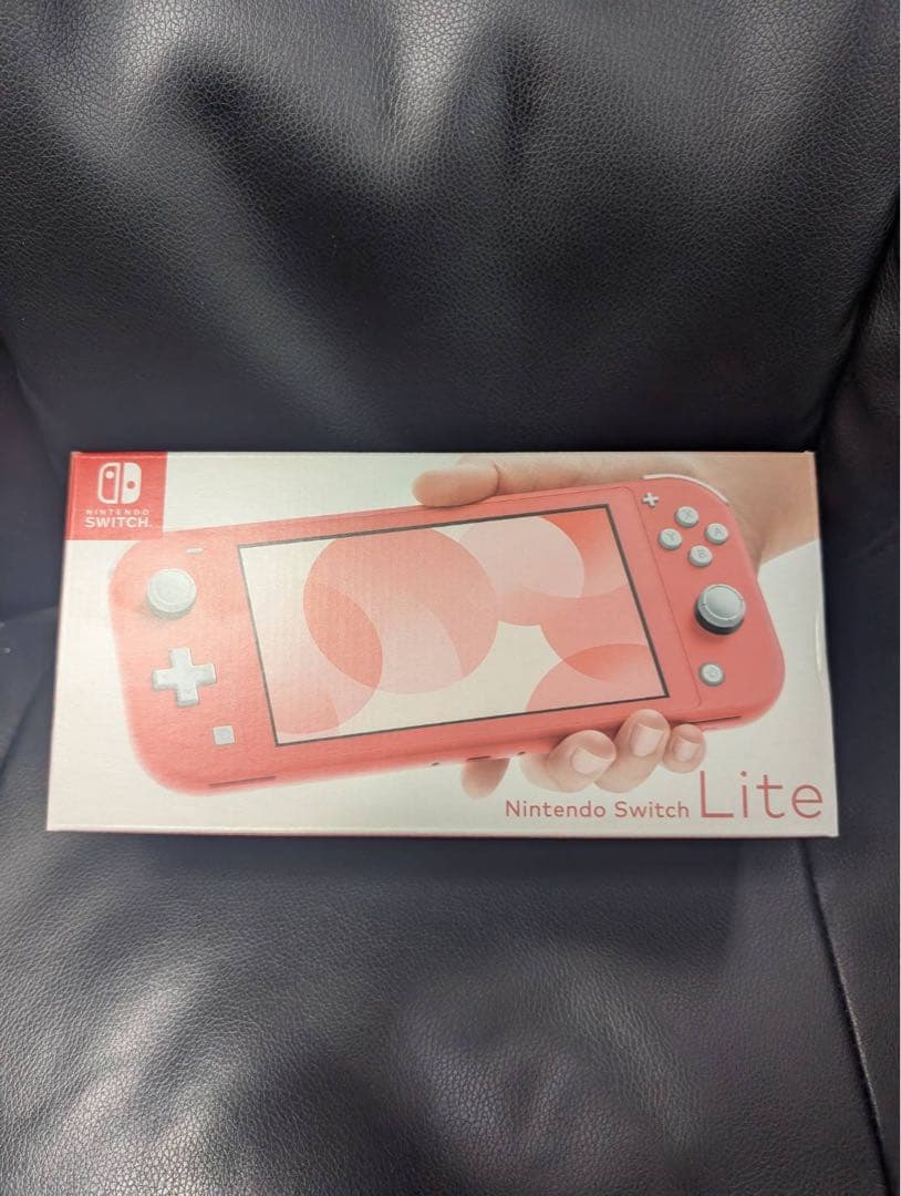 NintendoSwitchライト コーラルピンク