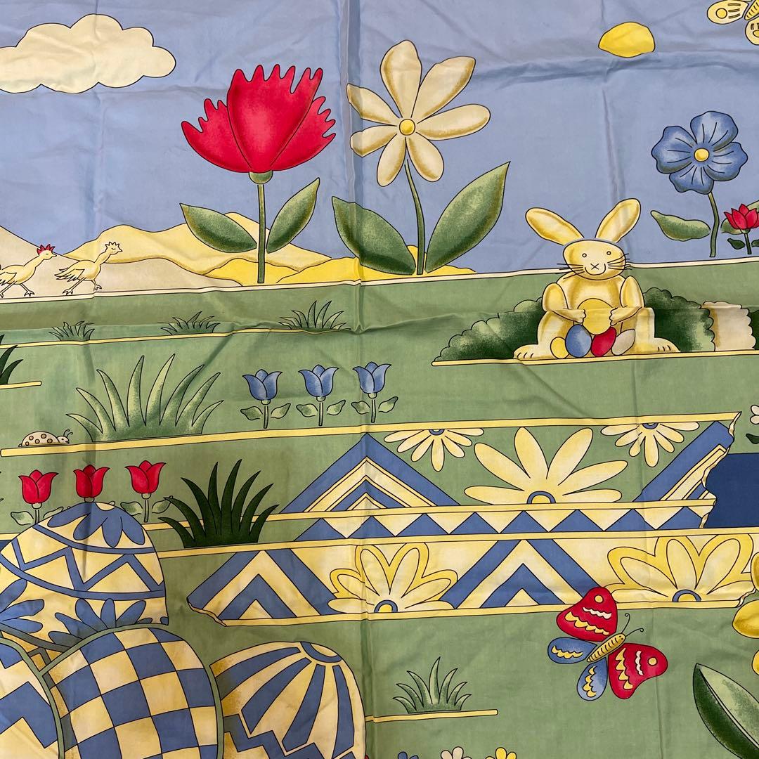 エルメス　コットン 春の花とウサギのイラスト スカーフ