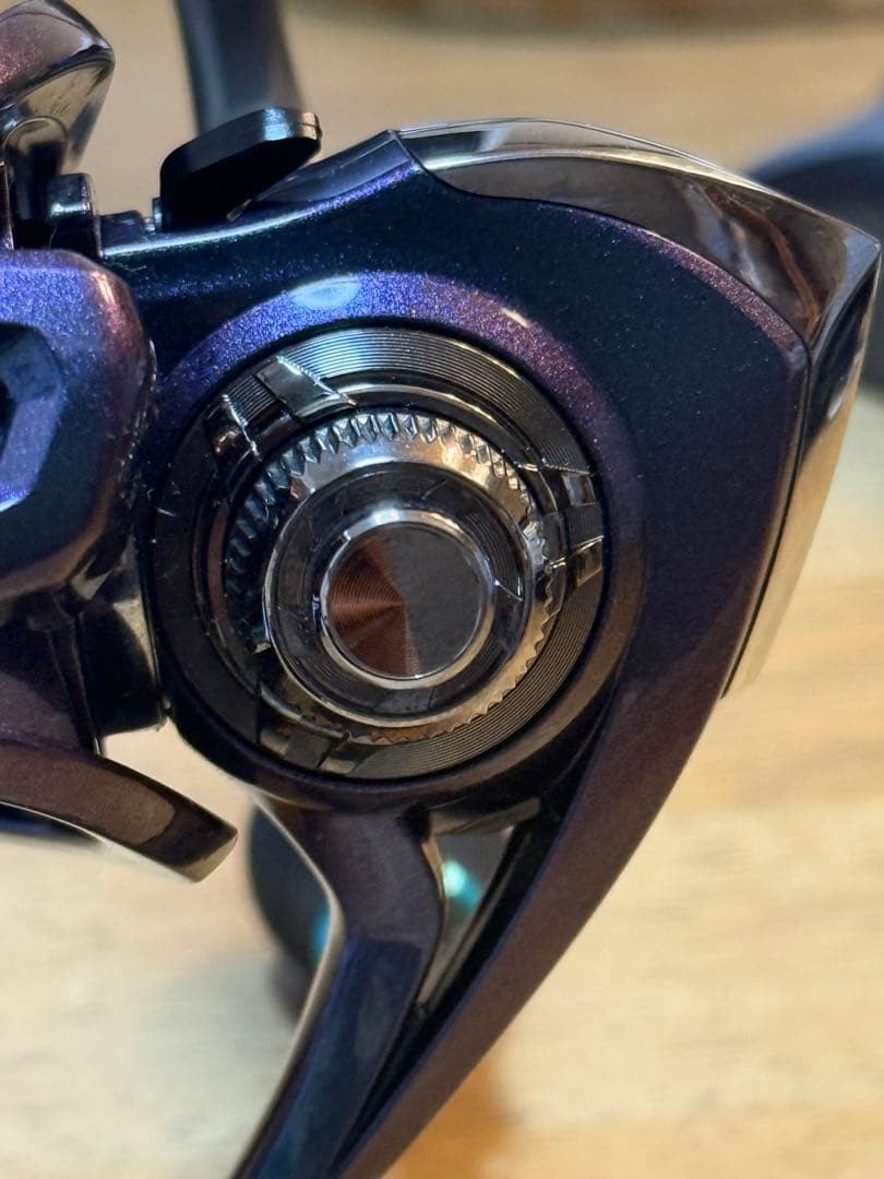 DAIWA エメラルダス　MX2508PE スピニングリール