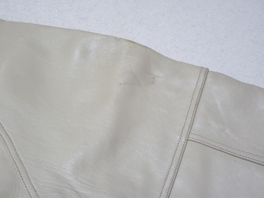 メルオジ　ロカウェア　本革　レザージャケット　クリーム　3XL